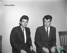 001 - Deux hommes