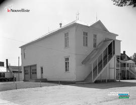 001 - Caserne