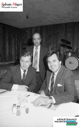 Trois hommes