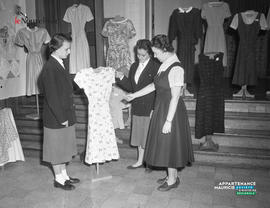 001 - Exposition