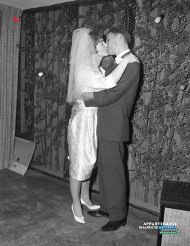 007 - Mariage
