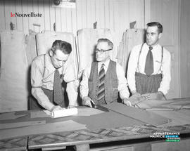 001 - Trois hommes