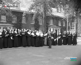 001 - Religieuses