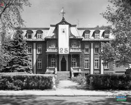 001 - Palais Episcopal