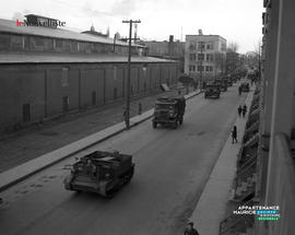 004 - Parade militaire