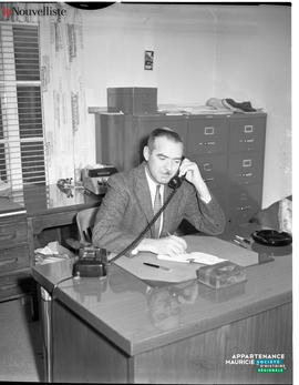 001 - Raymond Racine