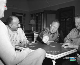 015 - Partie de cartes