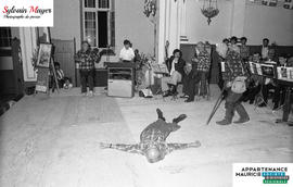 Personnes faisant de la musique
