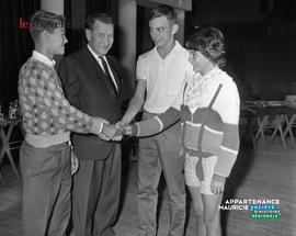 003 - Groupe d'enfants