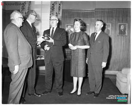 001 - Remise de trophée