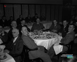 002 - Banquet