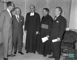 001 - Groupe d'hommes