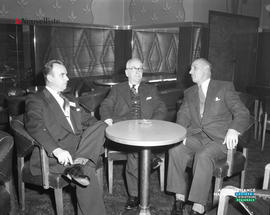 005 - Trois hommes