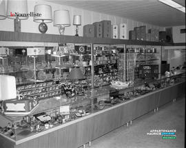 001 - Intérieur d'un commerce