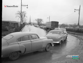 001 - Automobiles