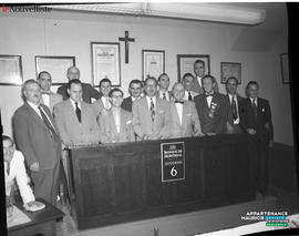 003 - Groupe d'hommes