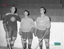 002 - Hockeyeurs posés