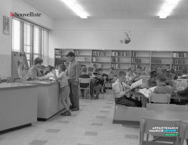 002 - Bibliothèque