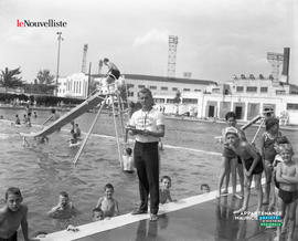 002 - Piscine de l'exposition