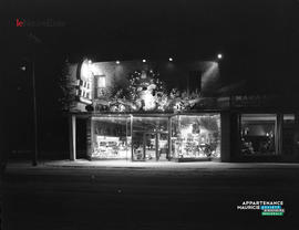 003 - Commerce décoré pour Noël