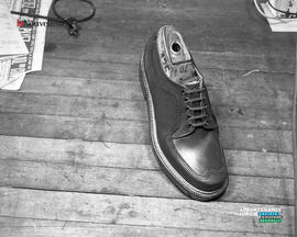 005 - Chaussure en cuir