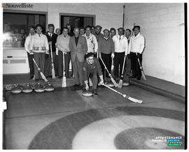 002 - Curling