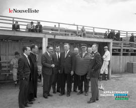 002 - Officiels