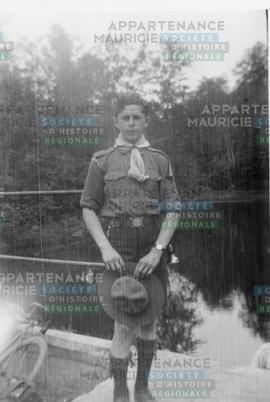 R Henry Dufresne