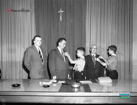 001 - Deux scouts et trois hommes