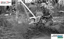 Pilote de motocross