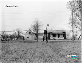 003 - Maisons champs