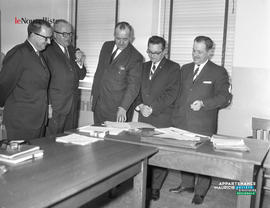 002 - Groupe d'hommes