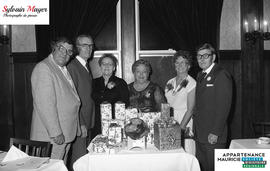 Groupe et cadeaux