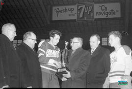 007 - Joueurs de hockey