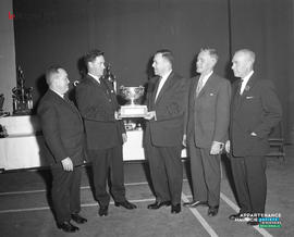 001 - Remise de trophée