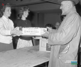 001 - Remise d'une boite