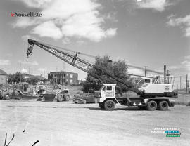 001 - Camion-grue