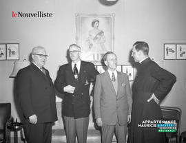 001 - Groupe d'hommes