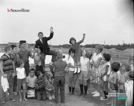 001 - Jeunes enfants