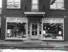 001 - Vitrines magasin Clément Boisvert