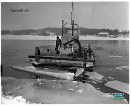 001 - Brise-glace sur la rivière St-Maurice