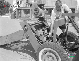 003 - Machine pour nettoyer la plage