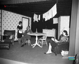 008 - Pièce de théâtre