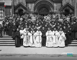 001 - Ordination de six prêtres
