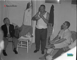 001 - Hommes