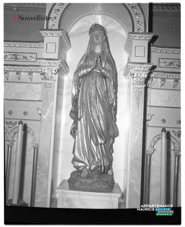 001 - Statue Vierge Marie