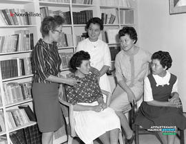 016 - Groupe de femmes