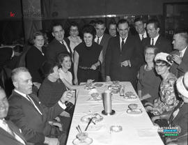 001 - Groupe de personnes